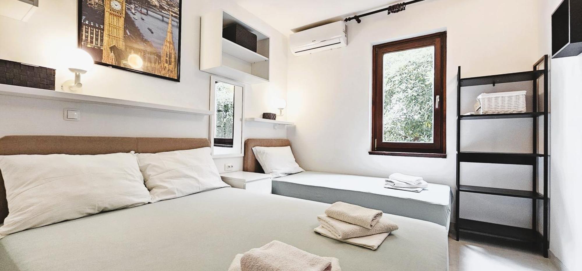 Apartment Mirna *