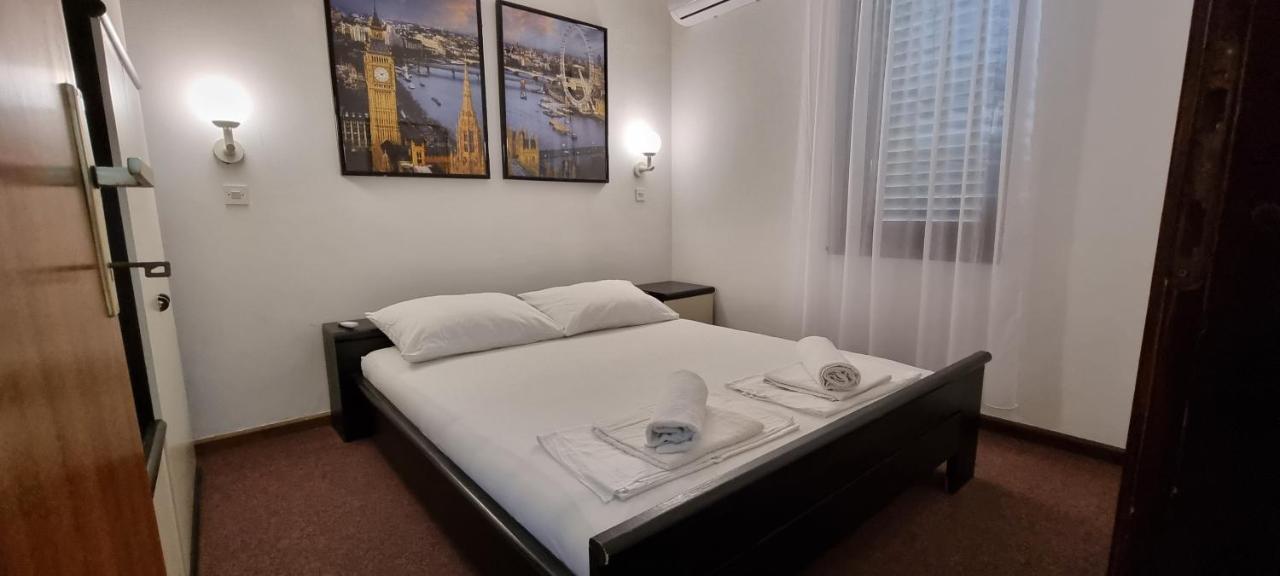 Apartment Mirna